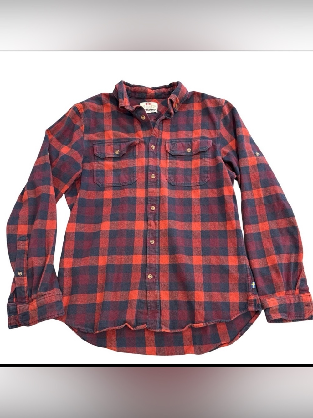 Fjällräven Skog Shirt Men’s Medium Slim Fit Red Navy Plaid Cotton Flannel